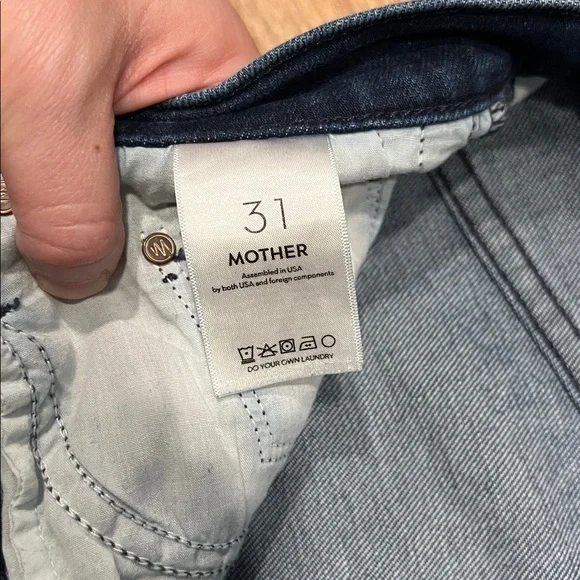 Mother The Insider Crop Step Fray Jeans in Movin On Up Size 31 - Picture 4 of 16